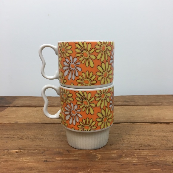 vintage Other - VTG 60's Daisy Stacking Coffee Mugs